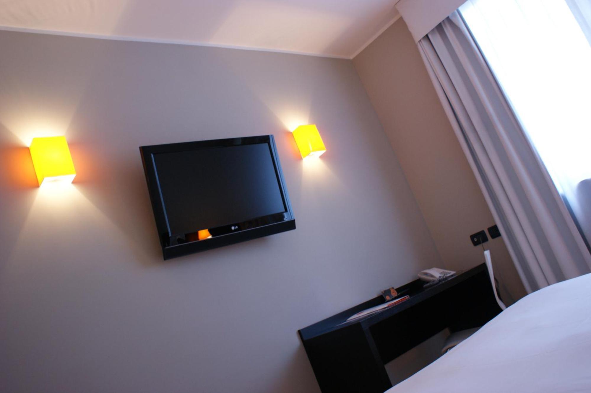 Hotel Aniene Ρώμη Εξωτερικό φωτογραφία